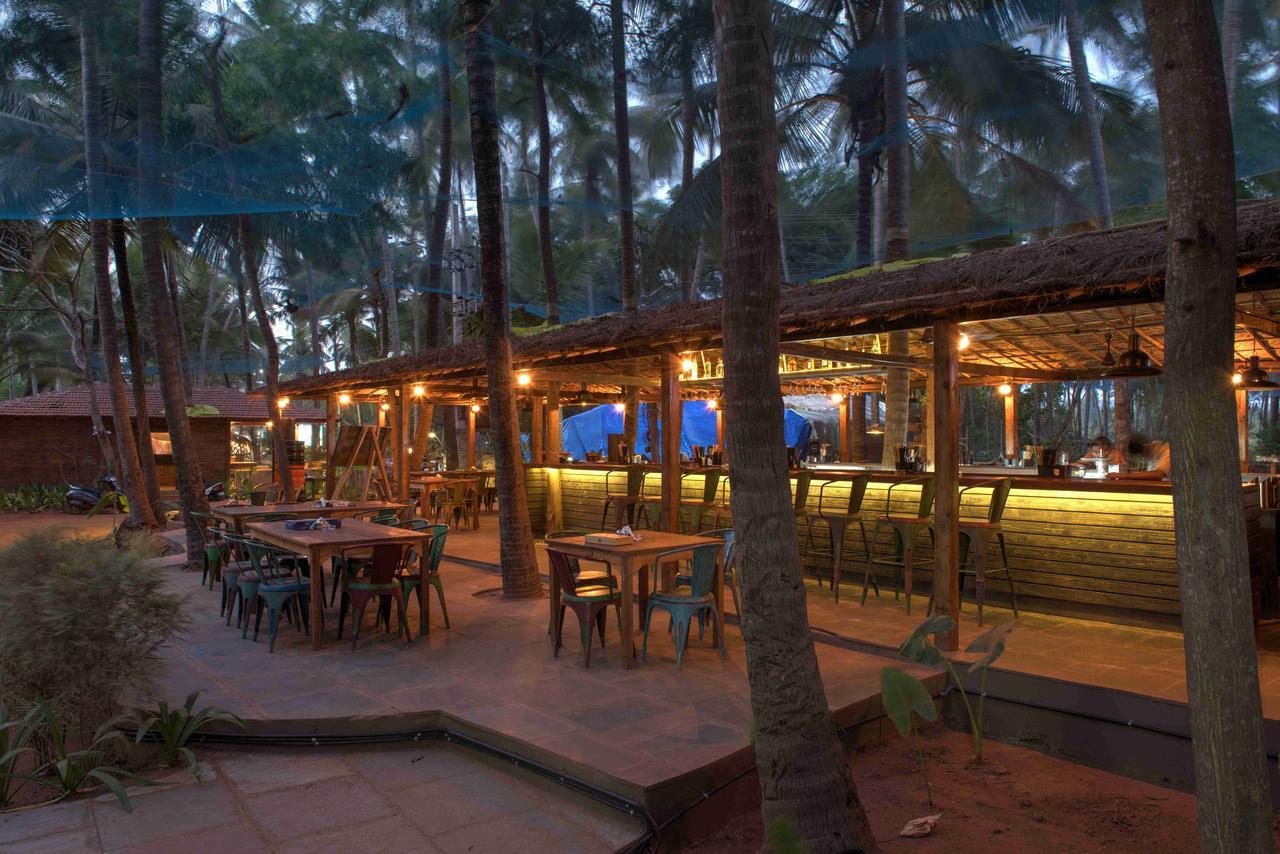 Mandrem Village Resort ภายนอก รูปภาพ