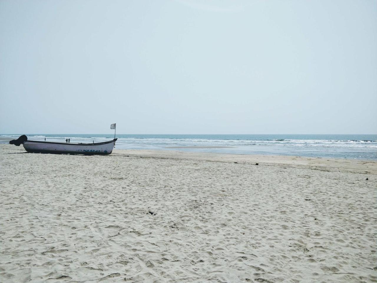 Mandrem Village Resort ภายนอก รูปภาพ