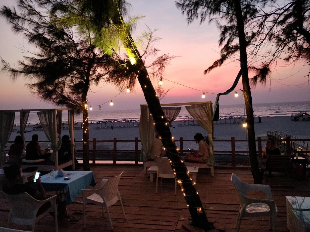 Mandrem Village Resort ภายนอก รูปภาพ