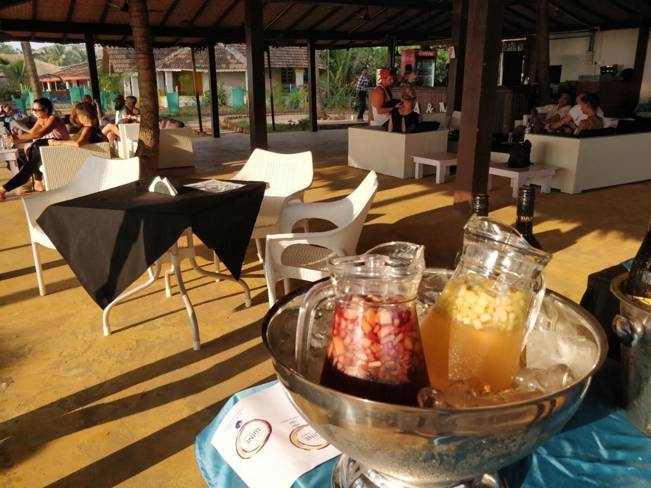 Mandrem Village Resort ภายนอก รูปภาพ